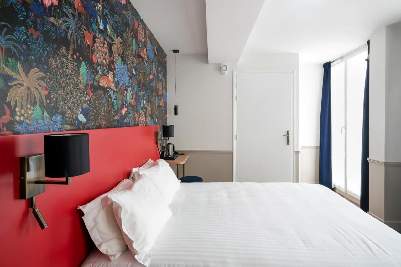 Chambre Triple Deluxe avec Terrasse - Accessible aux Personnes à Mobilité Réduite